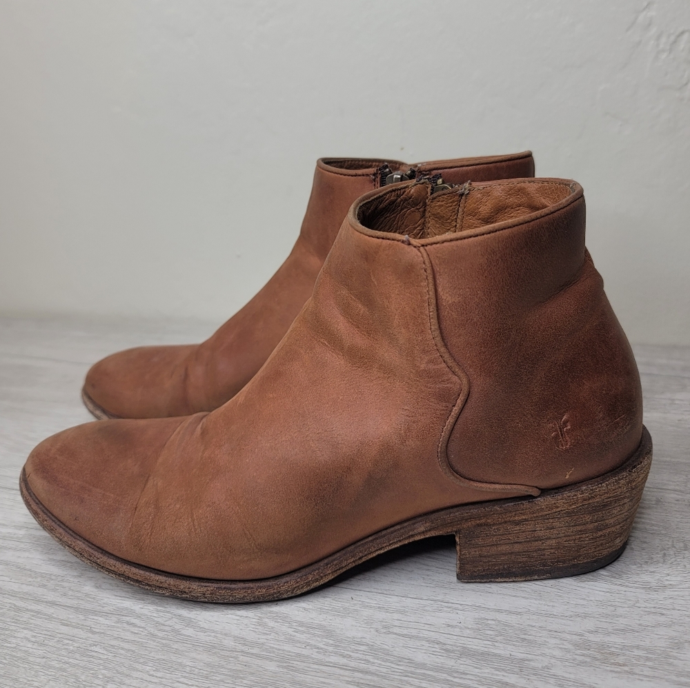 Frye Boots Carson Piping Bootie Ankle Boot Caramel Brown Leather